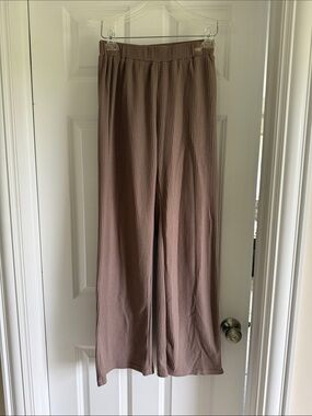 Women’s Taupe Musera Sport wide leg Leisure Pants Size Small
